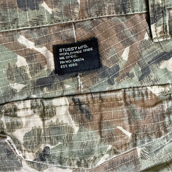 Stussy Green and Brown Cargo Shorts - Picture 4 of 11